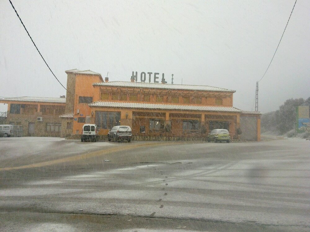 Фото отеля 3