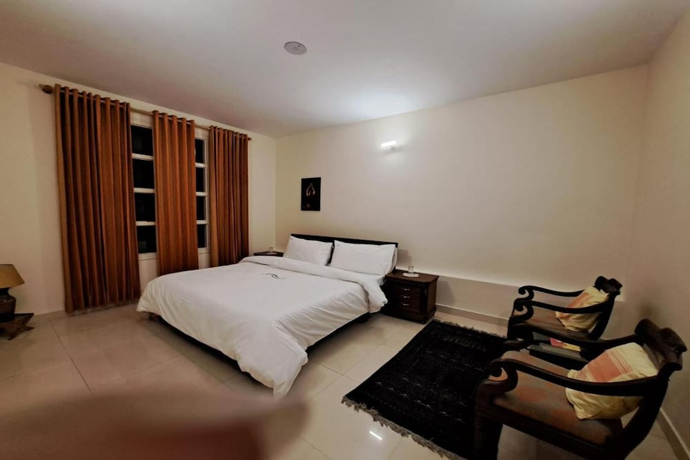 Фото BluSalz Homes - The Pine Tree Dalhousie