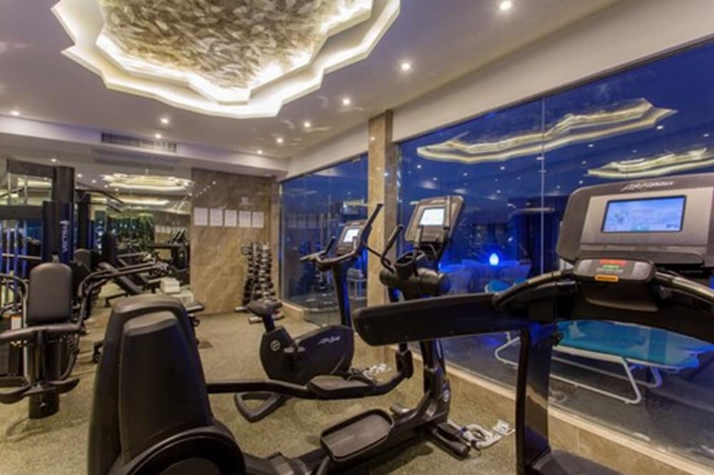 Фото Centara Azure Hotel Pattaya