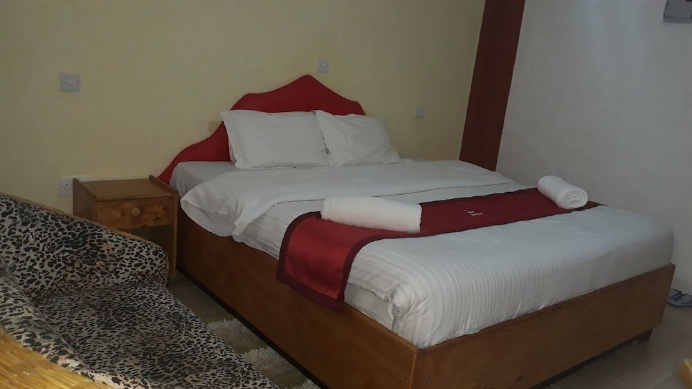 Фото Brooks Lodge