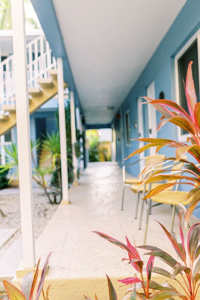 Фото Galleria Apartments by Lowkl