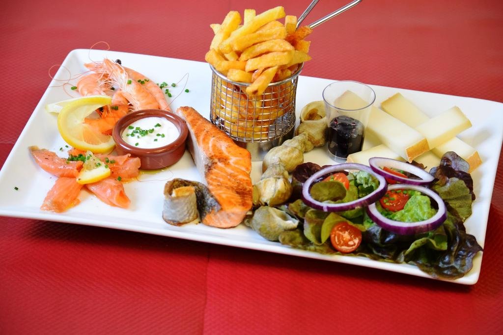 Фото The Originals City, Hôtel du Phare, Bordeaux Mérignac