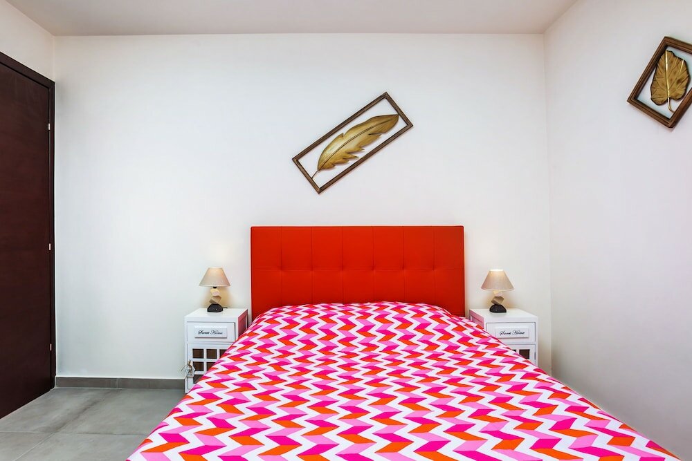 Фото Orange Tree Villas