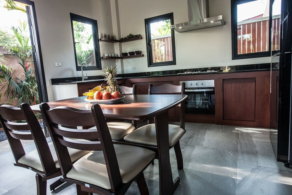 Фото Baan Pinya Executive Bungalow