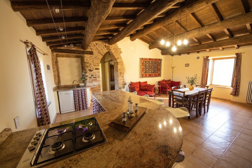 Фото Agriturismo Poggio Monte