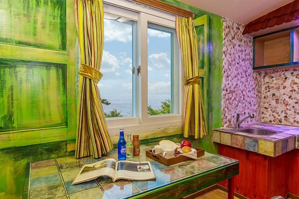 Фото Yeonggwang Chezlee Pension