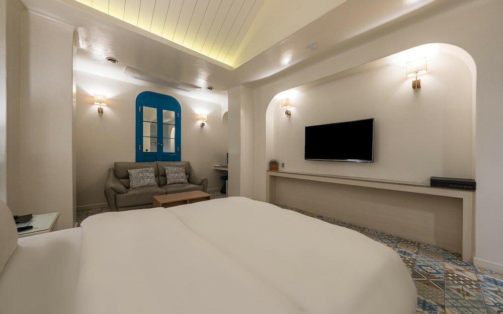 Фото Yongin Singal Meriel