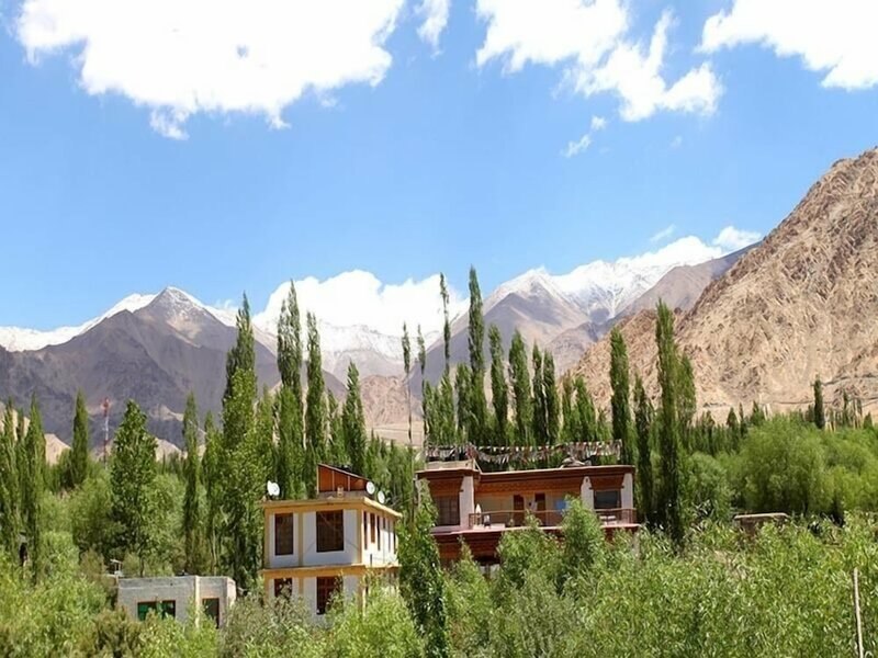 Гостиница Hotel Himalaya Villa в Лехе