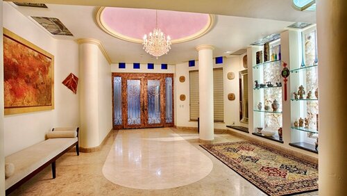 Гостиница Luxury Beach Frontage Villa For Rent