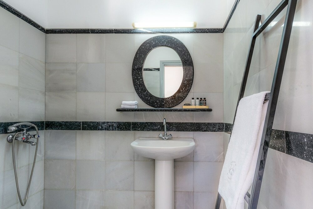 Фото Knossos Beach Bungalows Suites Resort & SPA