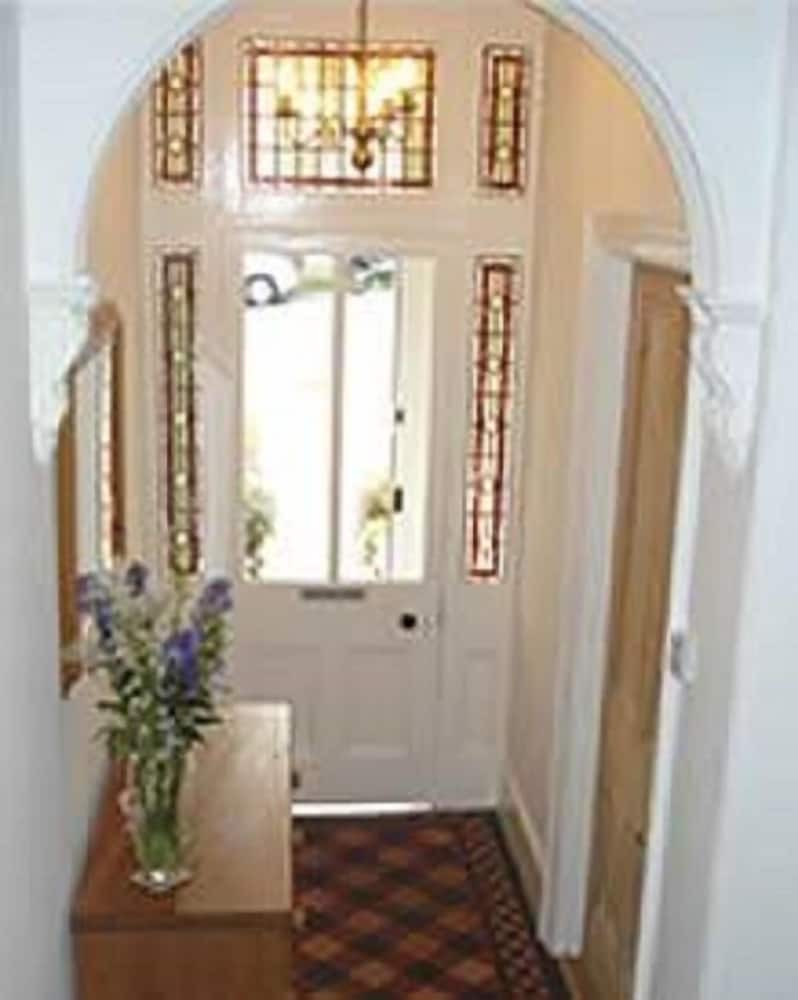 Фото The Olive Branch