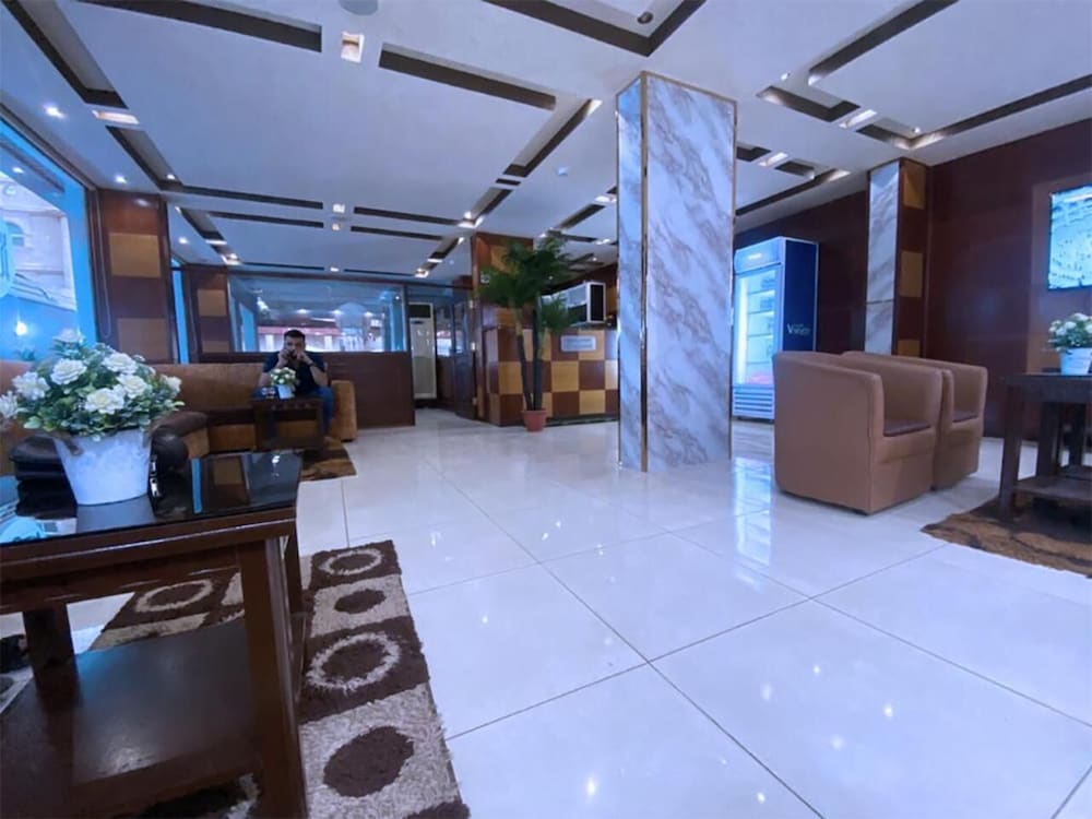 Фото Lamar Furnished Apartments