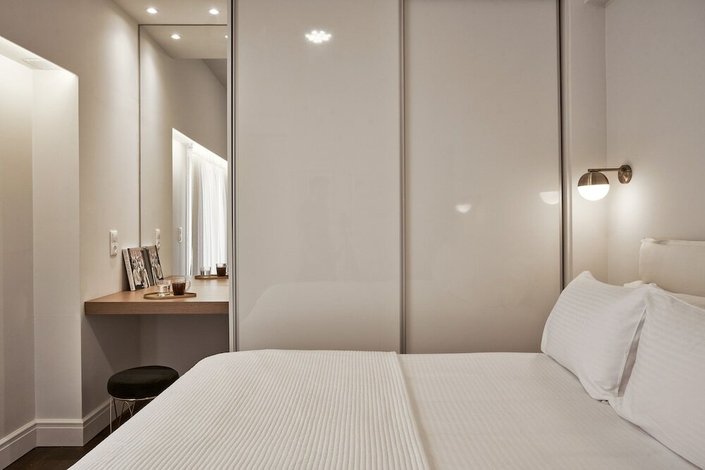 Фото Patriarchou 4bd Art Deco Penthouse