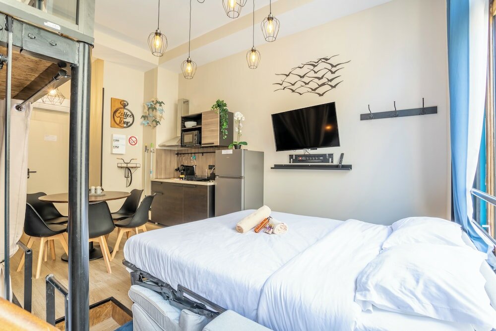 Фото Adira Résid'Marseille Vieux-Port