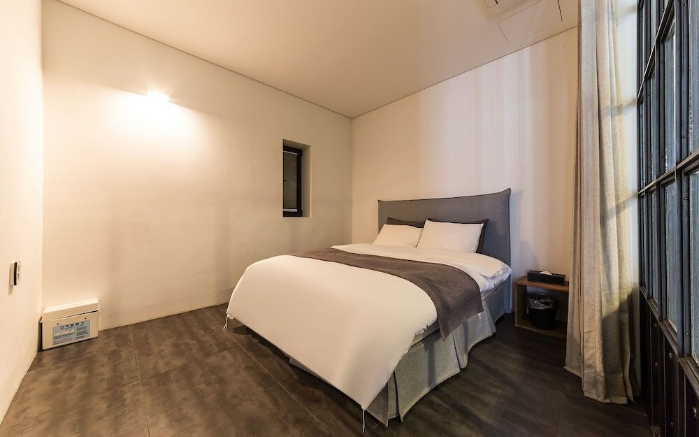 Фото Yongin Army Boutique