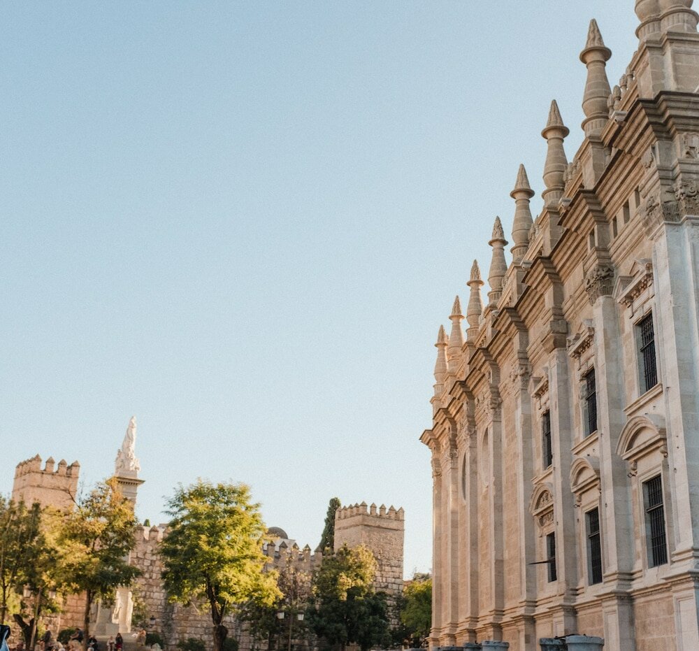Фото Legado Alcázar Hotel