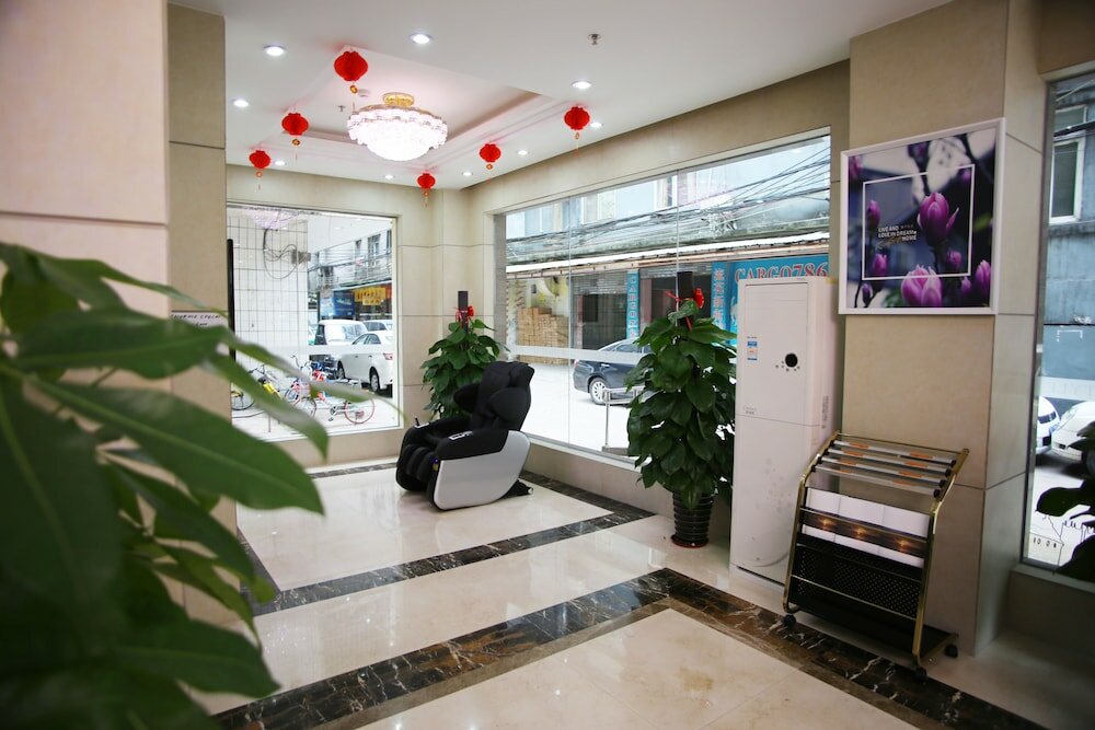 Фото Kingstyle Hotel Railway Station Branch