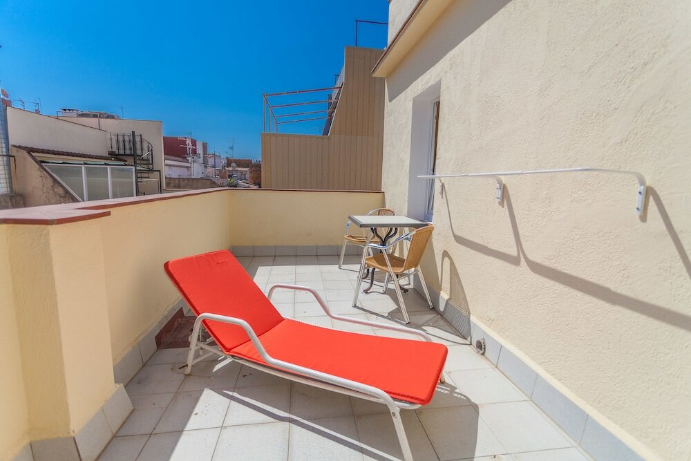 Фото Loft Hostal Group