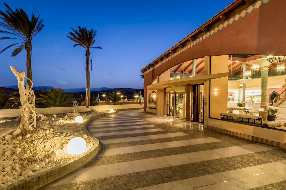 Фото Hotel Esmeralda Maris by Livvo