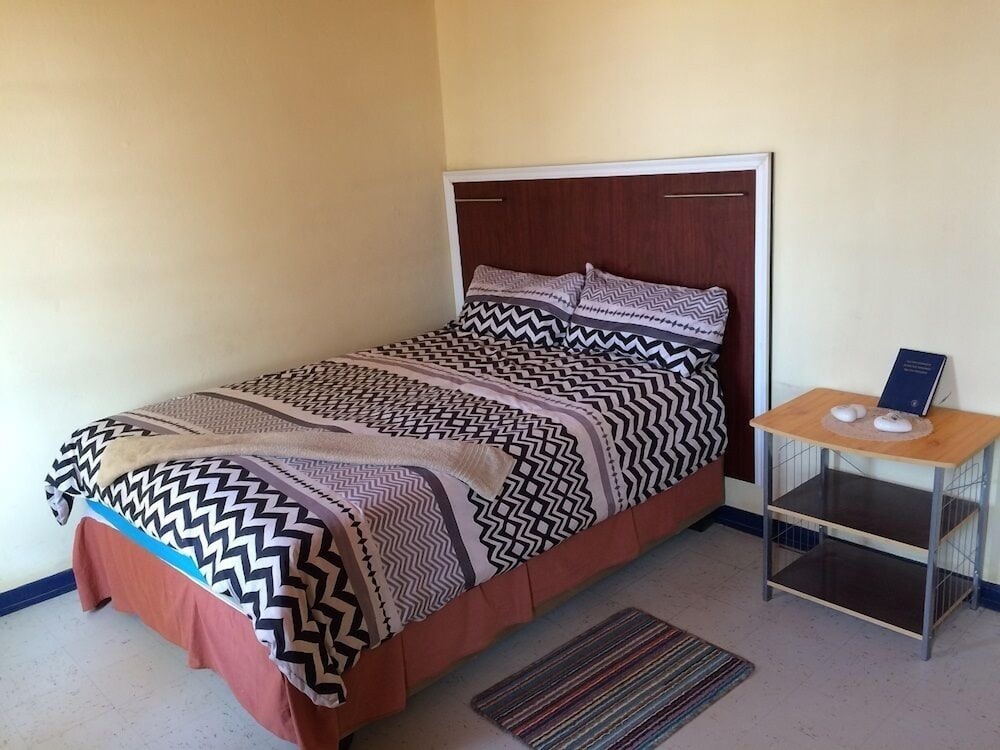 Фото P Wake Guesthouse