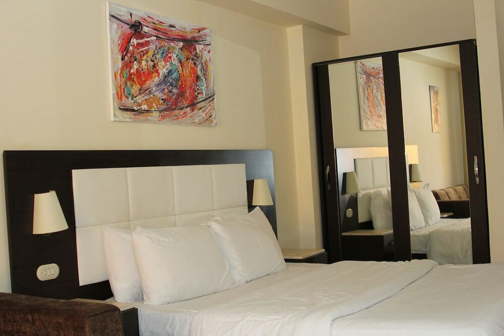 Фото Florenza Khamsin