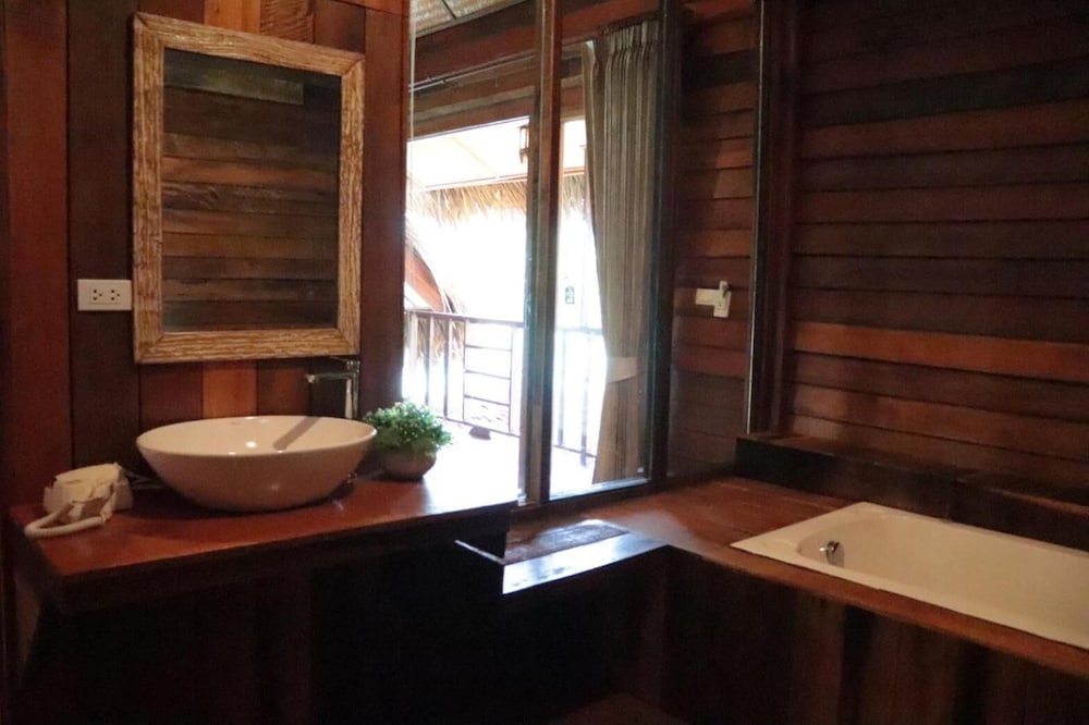 Фото Sawan Sunset Resort