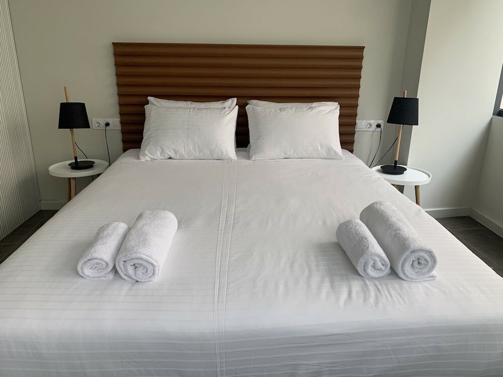 Фото M17 Studios & Suites