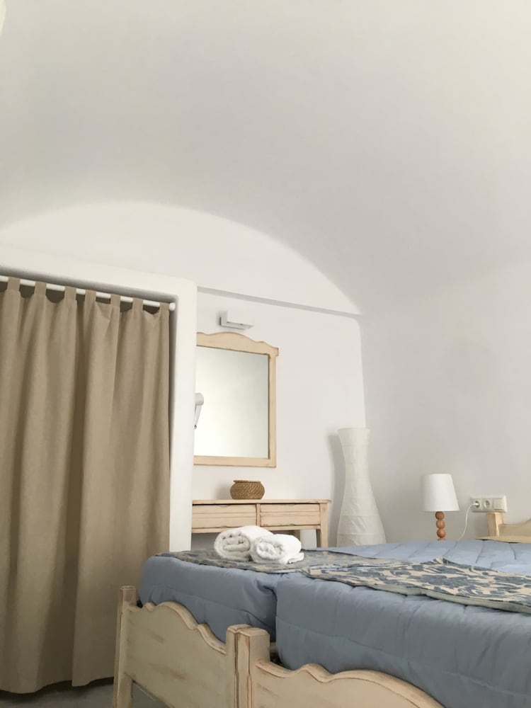 Фото Aspasia Luxury Apartments