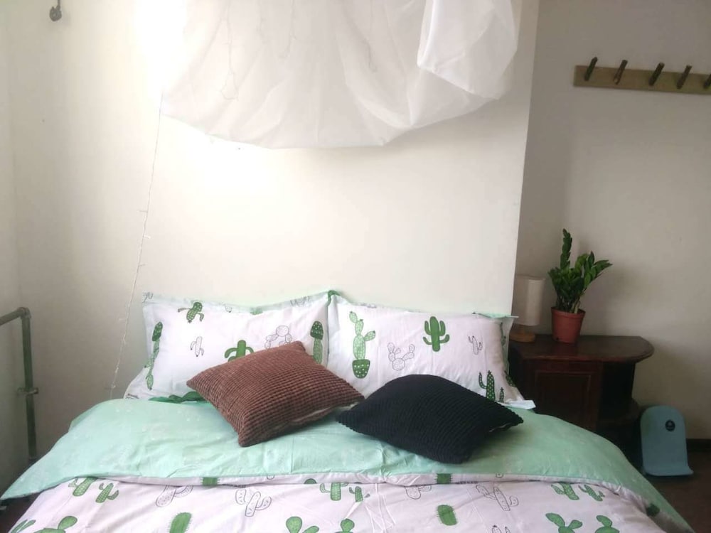 Фото Qingdao Bobo House Sea View Lodge