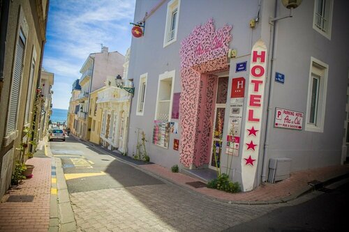 Внешний вид отеля Hôtel Arc EN Ciel et SPA - Les Sables d'Olonne в Ле-Сабль-д’Олоне, фото 1