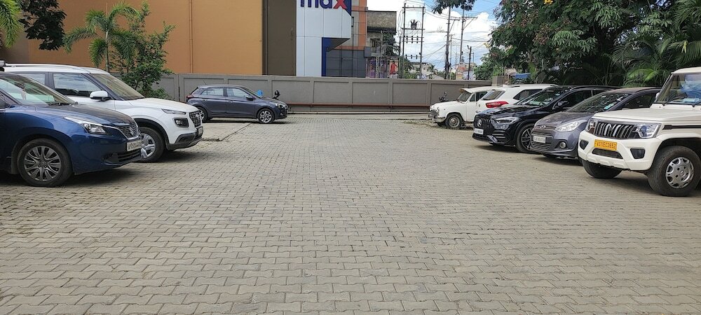 Фото Hotel Cachar Club by Siara