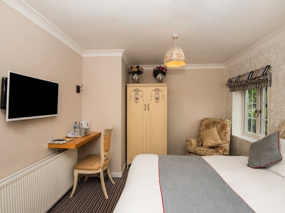 Фото Oyo Vale Lodge