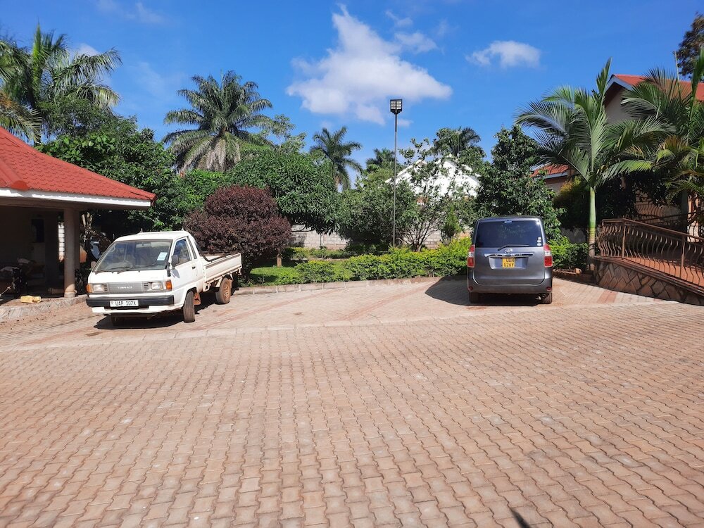 Фото Airport Side Hotel Entebbe
