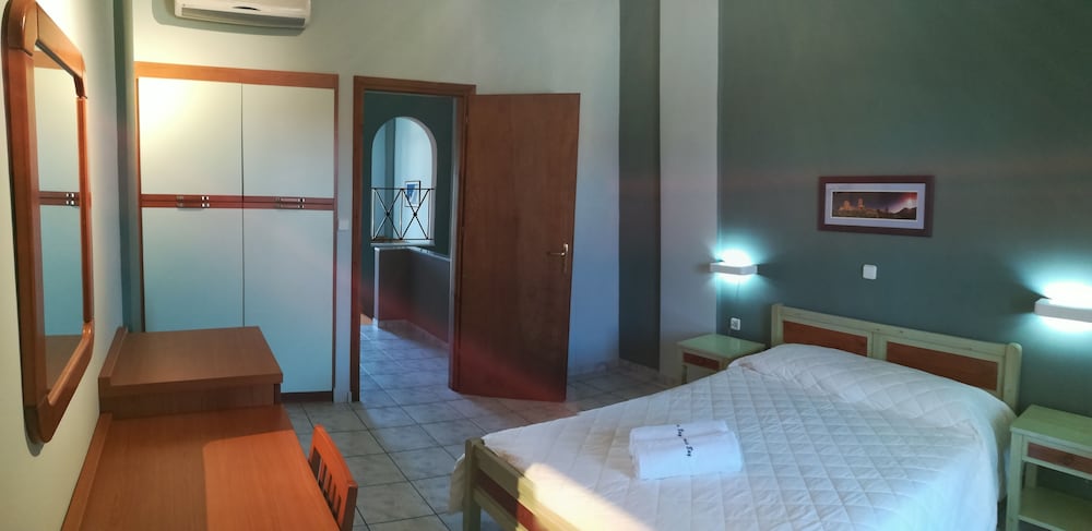 Фото Lakonia Bay - Apartments