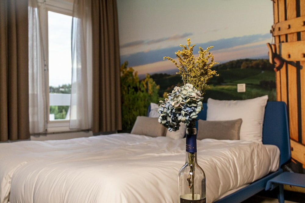 Фото Dormio Wijnhotel Valkenburg