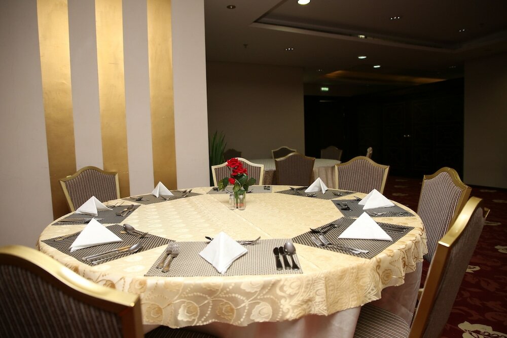 Фото Arak Ajyad Hotel