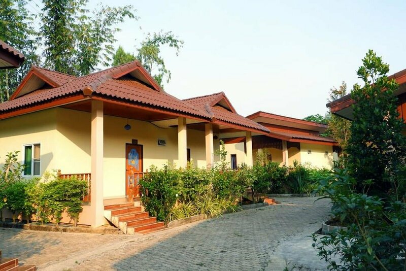 Гостиница Rattikanchana Resort