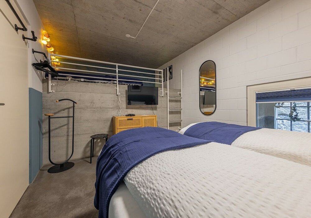 Фото Ambrosia Hüsli