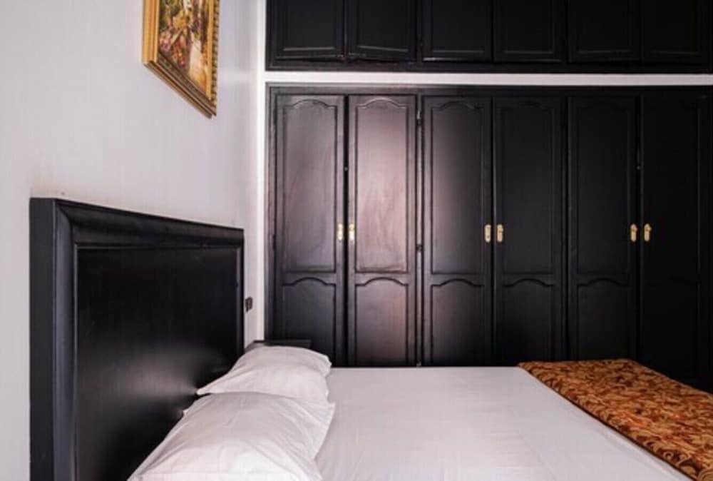 Фото Apart Hotel Larbi