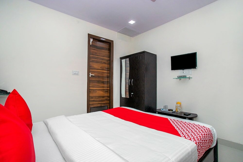 Фото Oyo 19934 Hotel Golden Arch