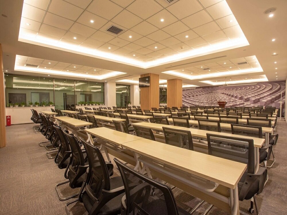 Фото Ibis Lanzhou Peili Square