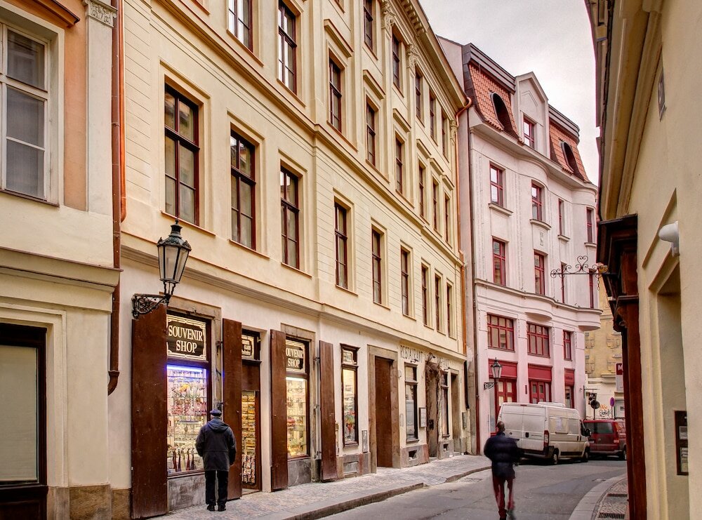 Фото 4 Arts Apartments by Adrez Living