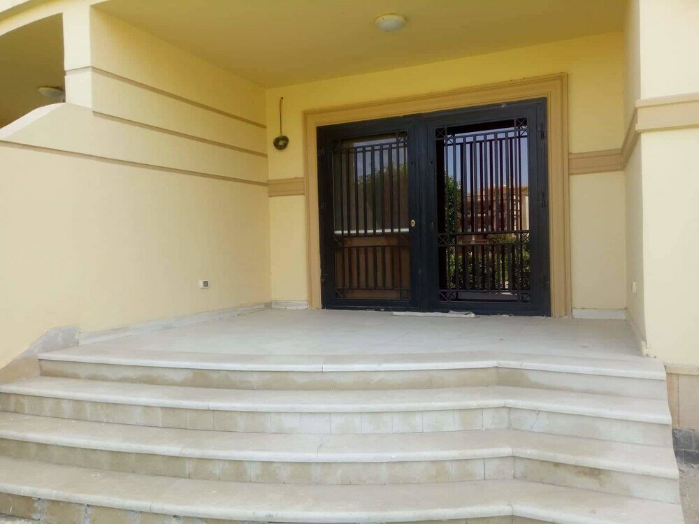 Фото Golf Residance Compound Apartament