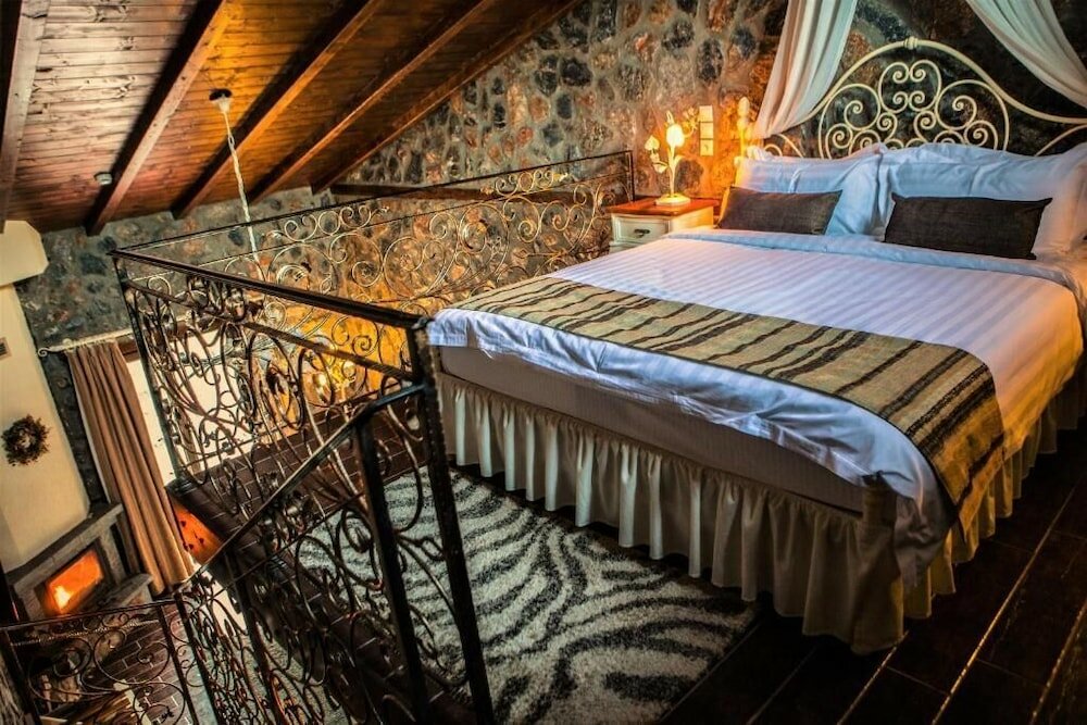 Фото Hotel Kaimak Inn