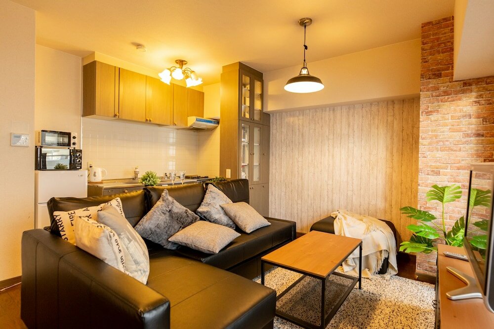 Фото Shinsaibashi Midtown Apartments