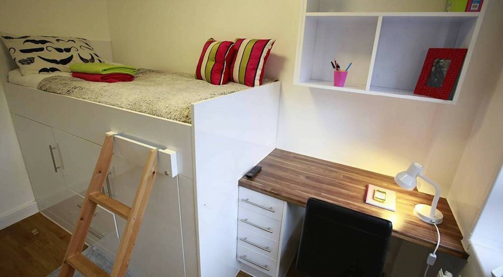 Фото Trendy Rooms for Students Southwark Park