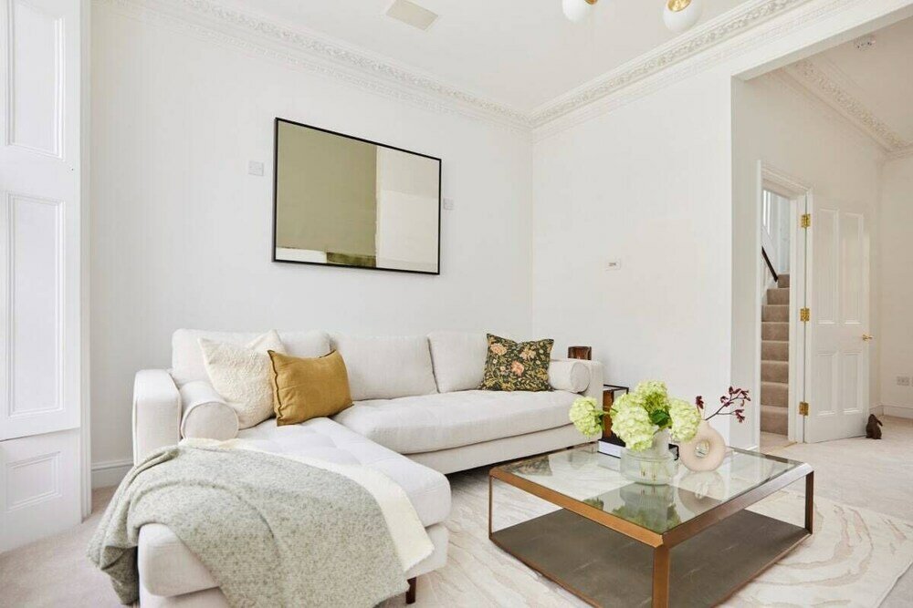 Фото The Kensington & Chelsea Escape - Stunning 5bdr With Patio + Terrace