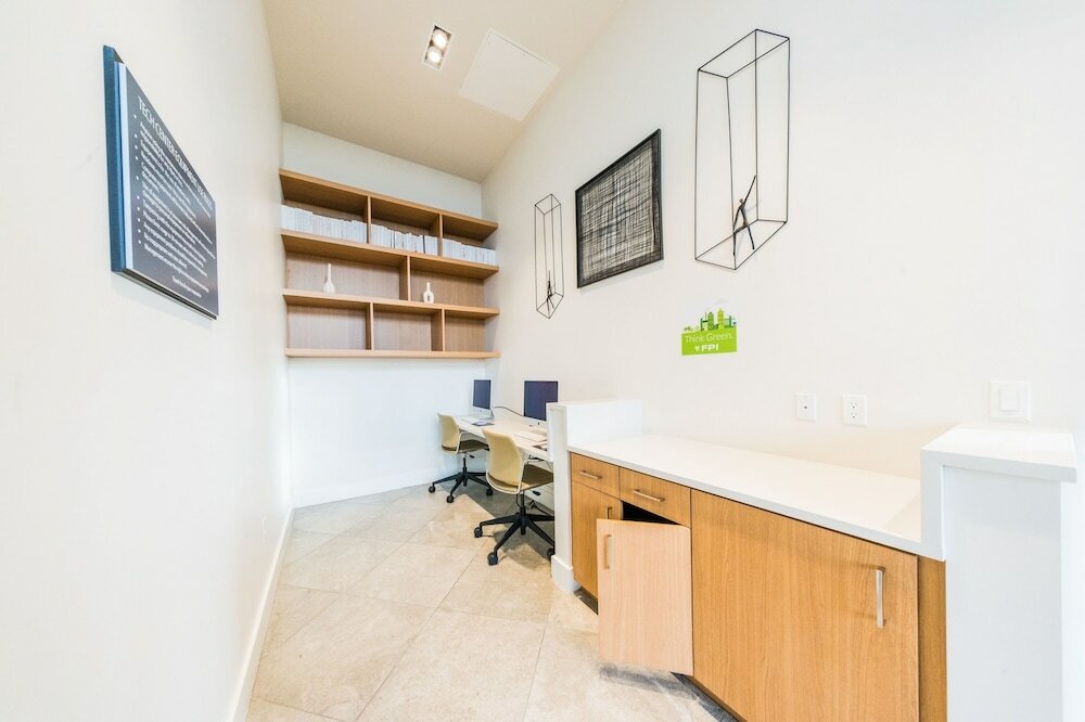 Фото Motif by Moderno