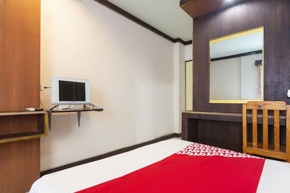 Фото Oyo 75356 Thipsiri Lodge