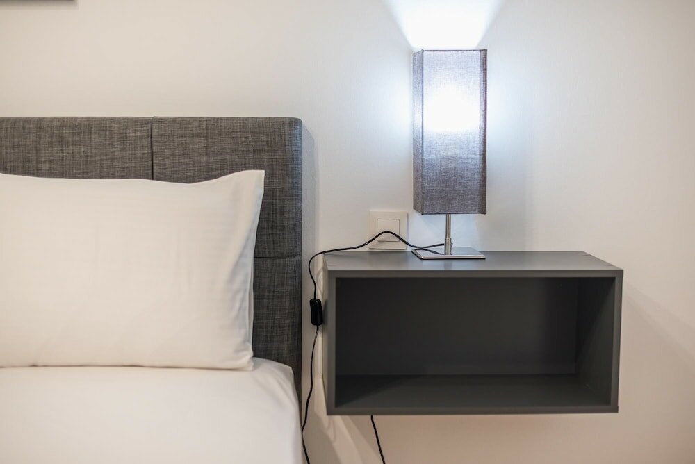 Фото Athens Bright Suite by Cloudkeys